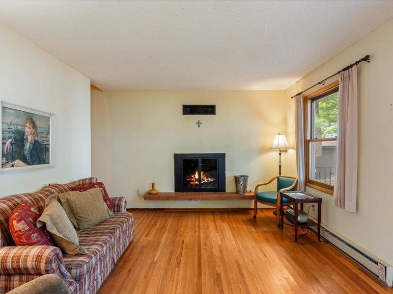 4437 Herg Trl NW, Hackensack, MN 56452