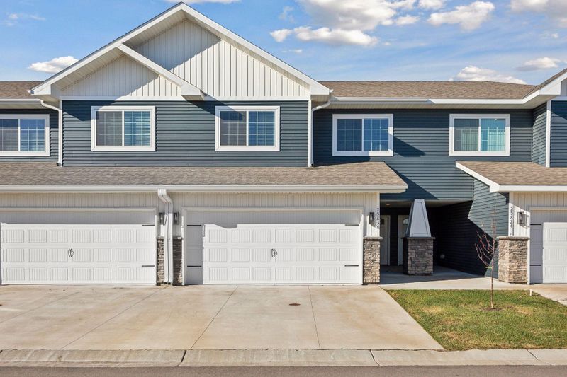 25834 Cardinal St, Elko New Market, MN 55054