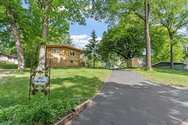 2666 Keller Pw, Maplewood, MN 55109