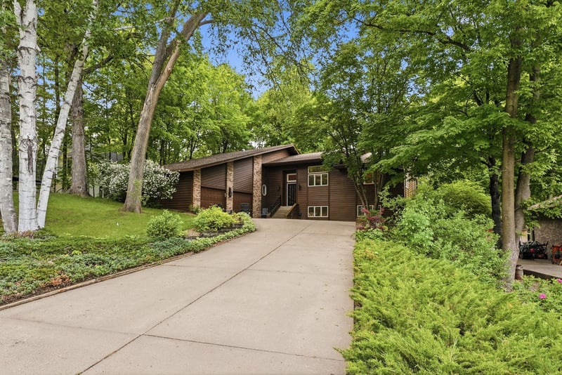 709 Northwood Dr, Delano, MN 55328