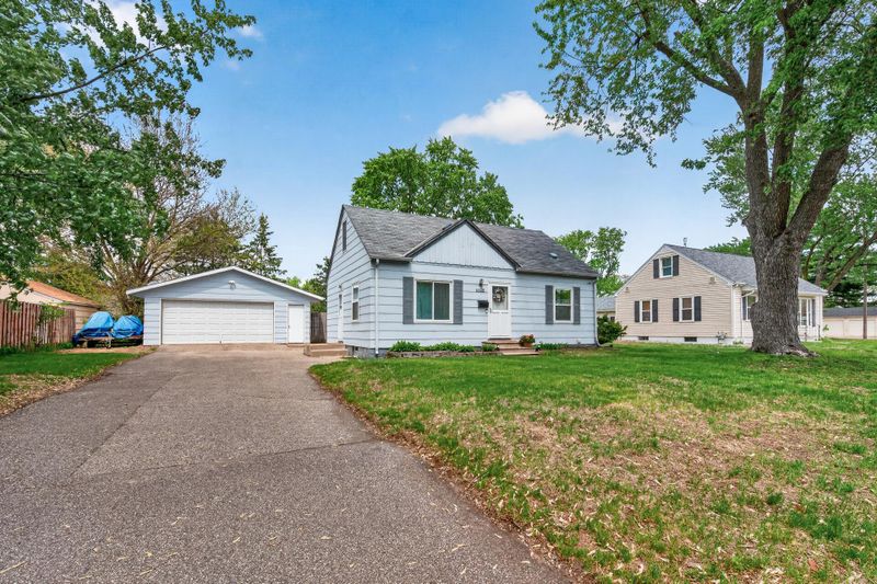 6428 Cloverdale Ave, Crystal, MN 55428