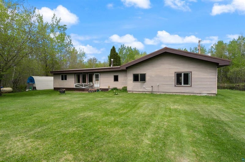 4942 Radar Rd, Hermantown, MN 55811