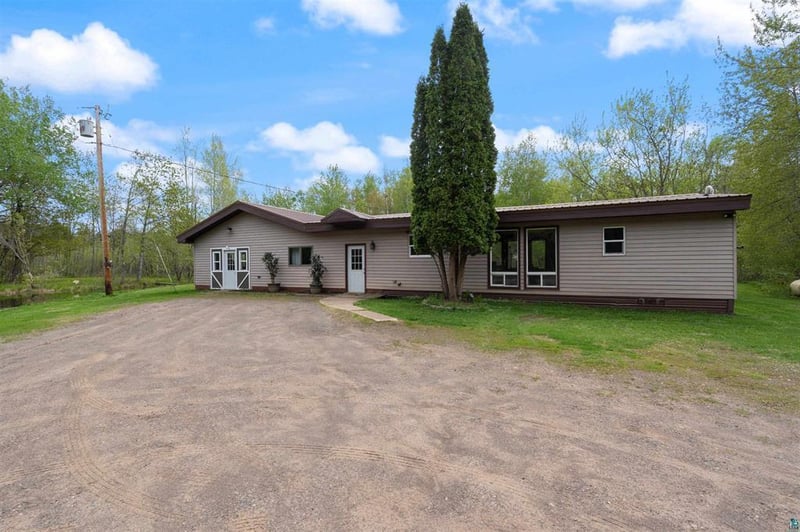 4942 Radar Rd, Hermantown, MN 55811
