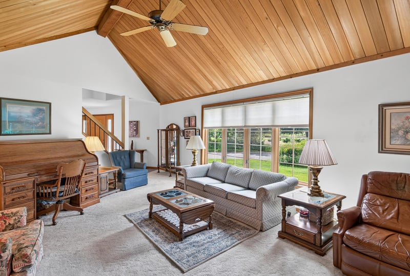 6115 Mount Normandale Dr, Bloomington, MN 55438
