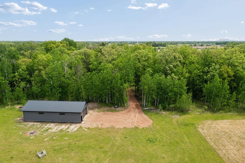 12271 Auburn Rd, Grasston, MN 55030