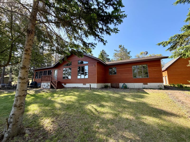 16148 S Morningside Dr, Gordon, WI 54838