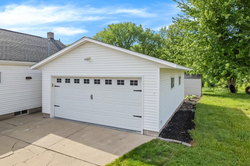 124 Minnesota St, Minnesota City, MN 55959