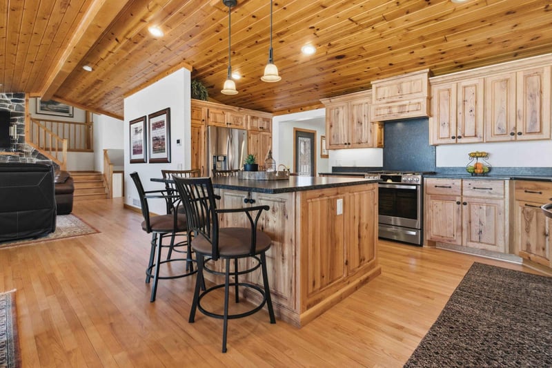 20868 Pike Ave, Aitkin, MN 56431