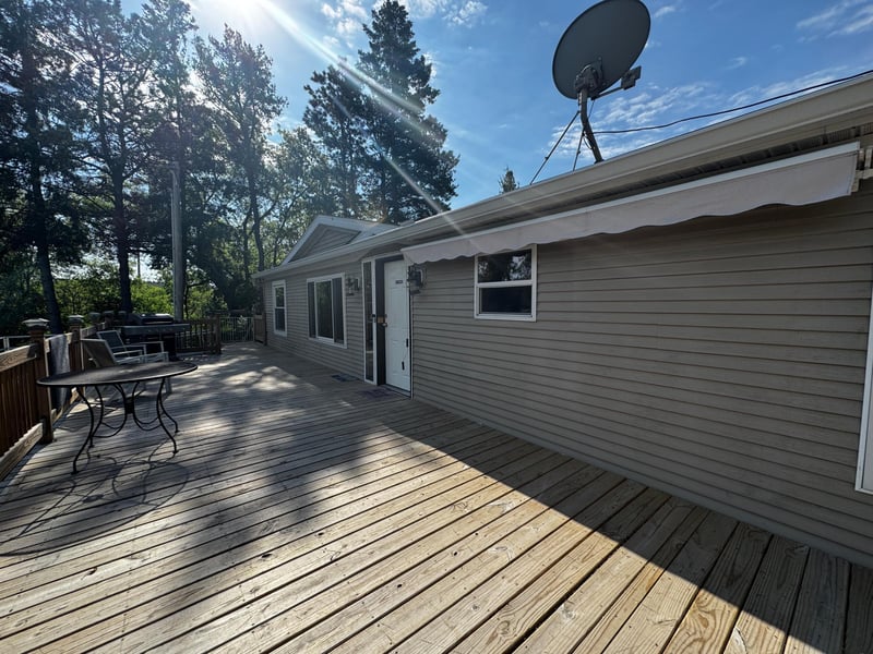 1102 4th St SE, Little Falls, MN 56345