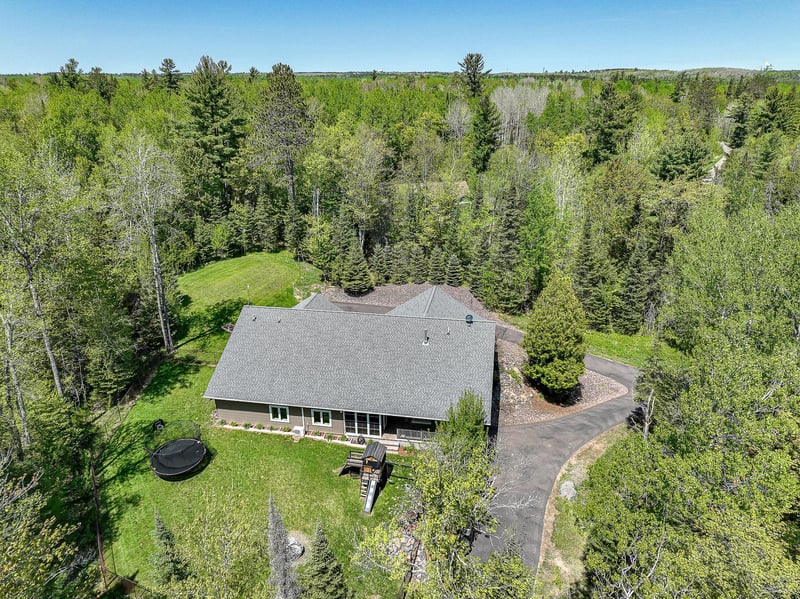 2515 Cedar Valley Dr, Cloquet, MN 55720
