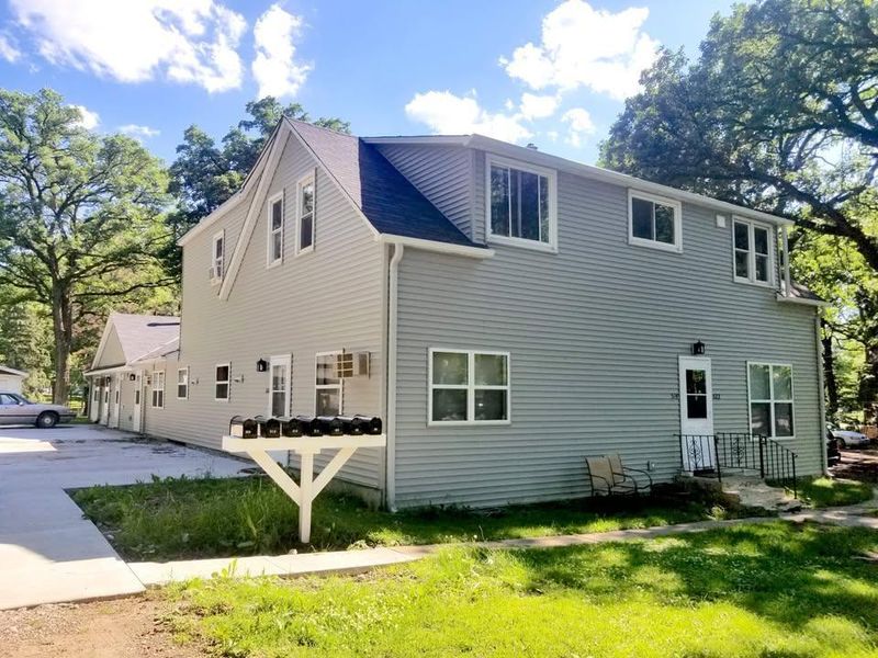 514 Main St E, New Prague, MN 56071