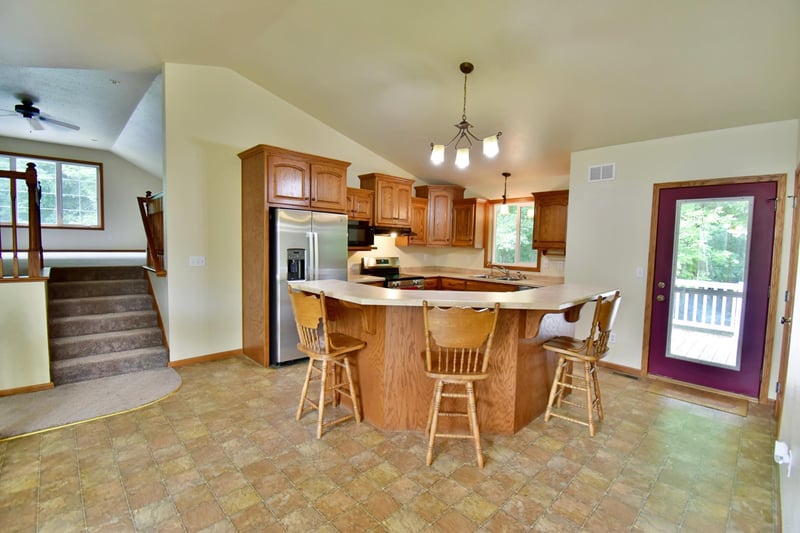 8967 165th Ave SE, Becker, MN 55308