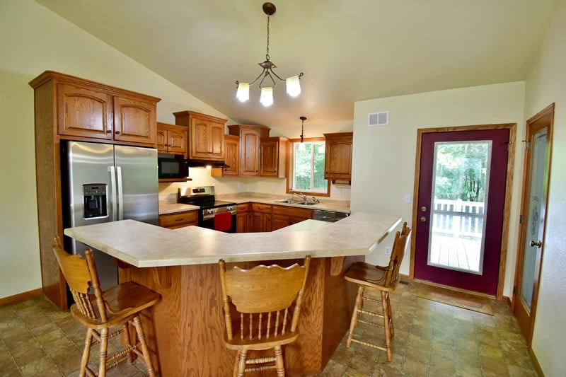 8967 165th Ave SE, Becker, MN 55308