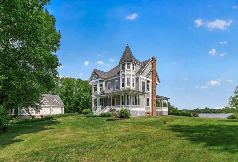 7750 Erick St, Loretto, MN 55357