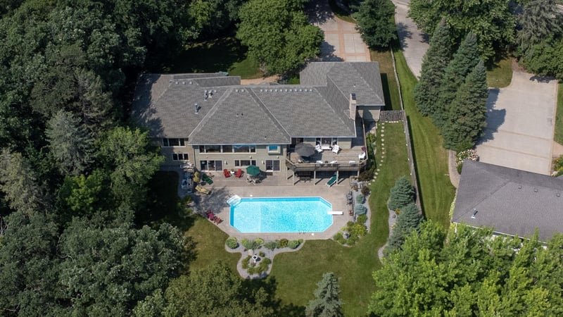 3542 Mississippi Dr NW, Coon Rapids, MN 55433