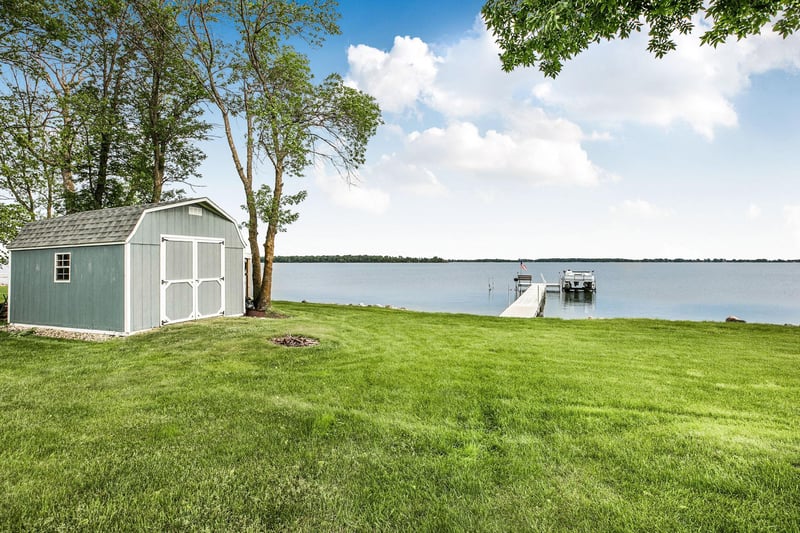 7998 147th Ave SE, Lake Lillian, MN 56253