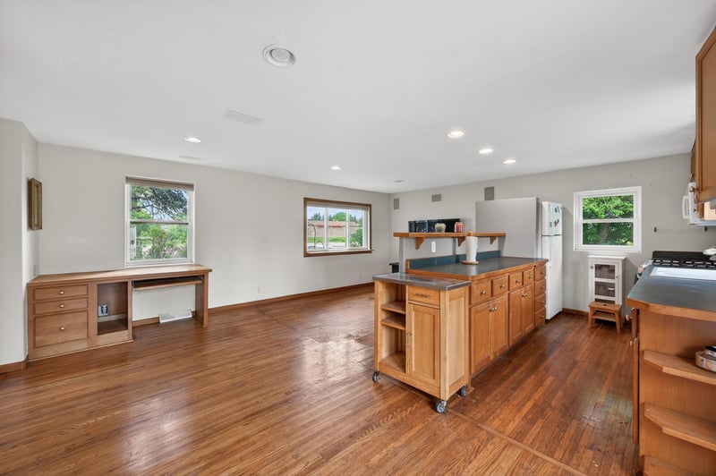 642 Highway 55, Hamel, MN 55340
