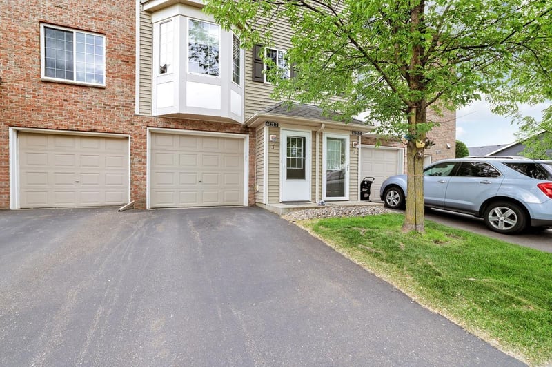 4821 Elm Dr N #3, Hugo, MN 55038
