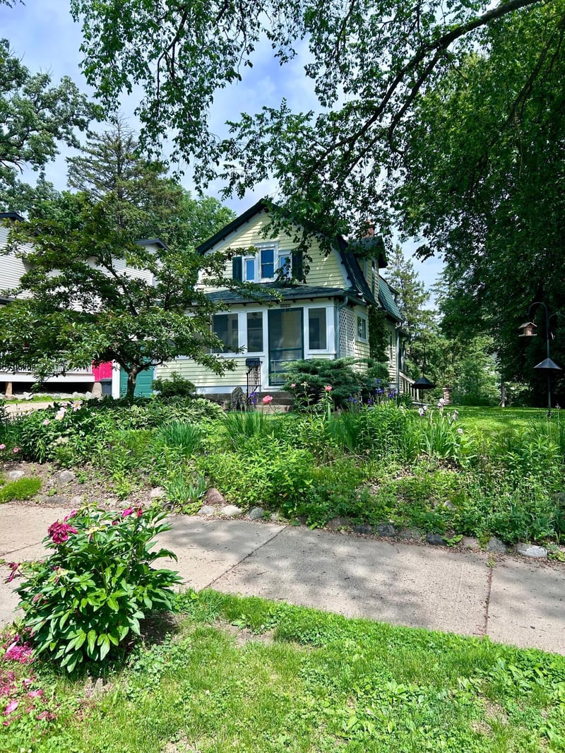 4031 Vincent Ave S, Minneapolis, MN 55410