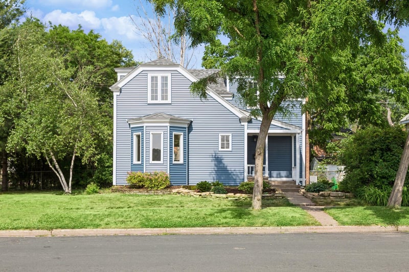 203 Lewis St, River Falls, WI 54022