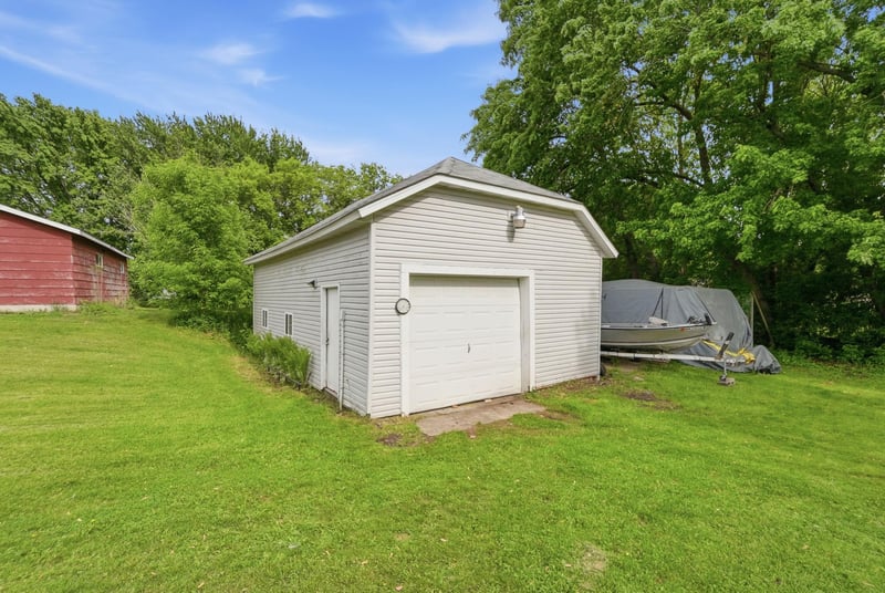 411 W Main St, Osakis, MN 56360