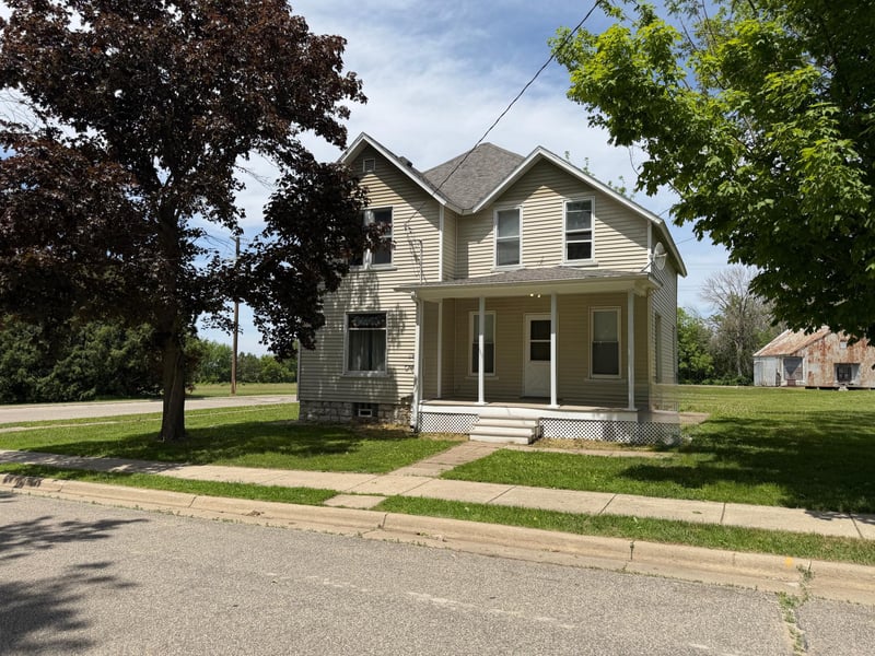 122 Carimona St W, Wykoff, MN 55990