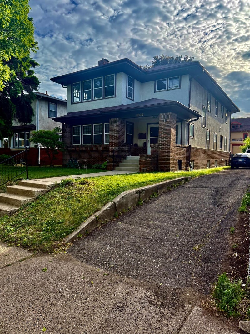 3836 Park Ave, Minneapolis, MN 55407