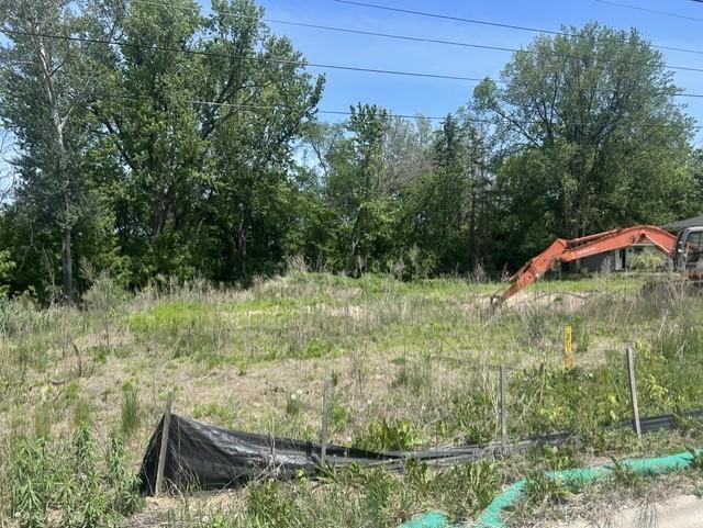 2245 11th St, White Bear Lake, MN 55110