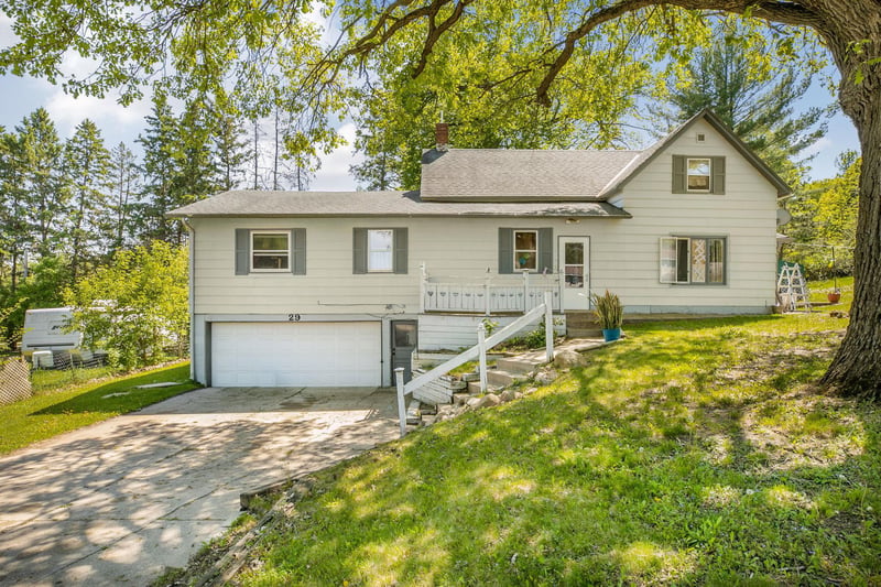 29 Riverside Dr, Long Prairie, MN 56347