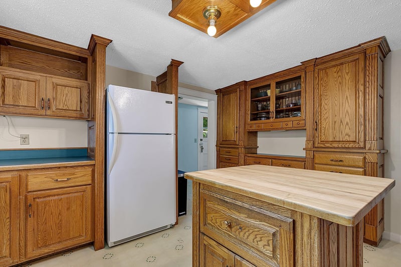 29 Riverside Dr, Long Prairie, MN 56347