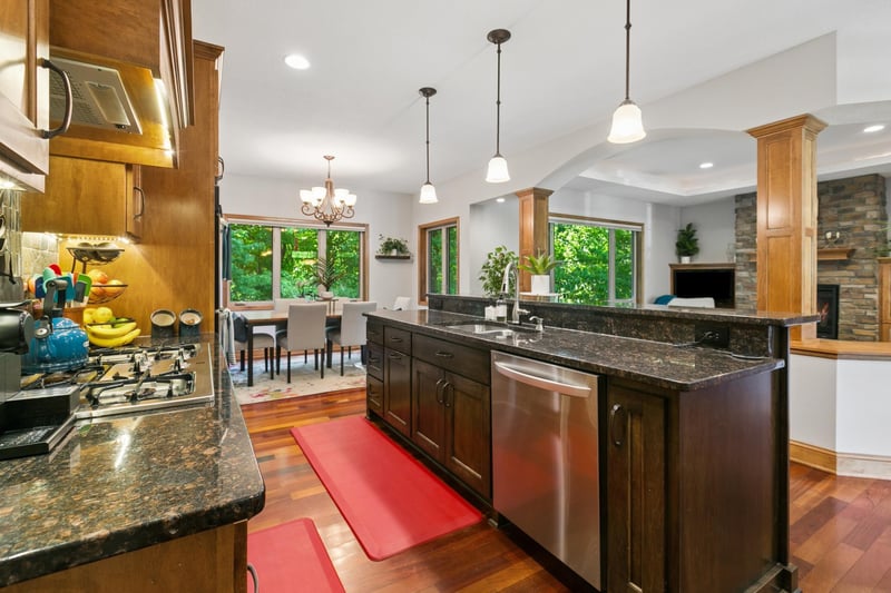 15528 Austin St NE, Ham Lake, MN 55304