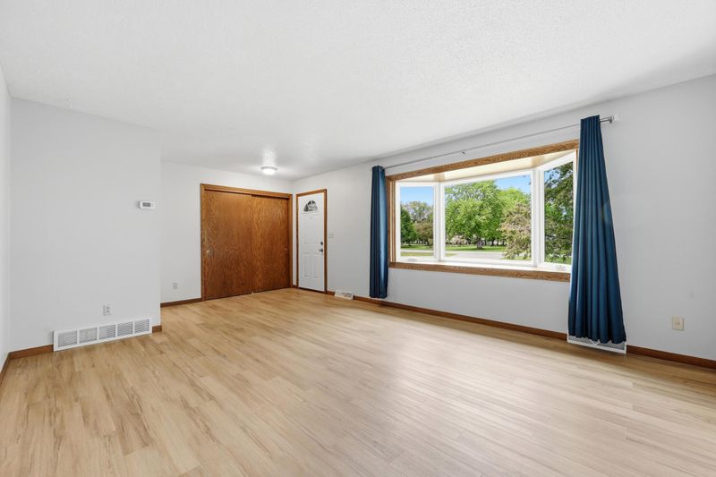 1301 60th Ave N, Moorhead, MN 56560