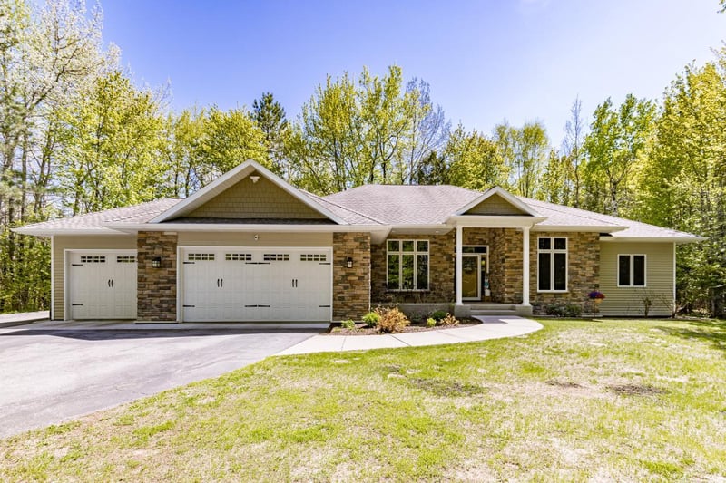 2605 Marcus Cir, Cloquet, MN 55720