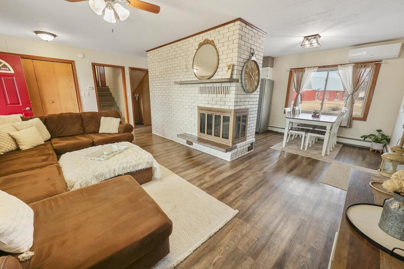 612 N Birch St, Royalton, MN 56373