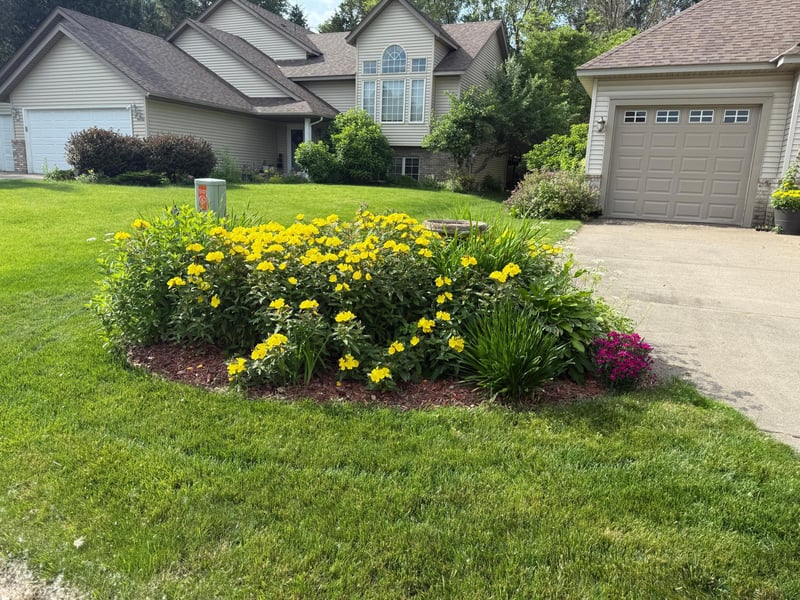 638 Oakwood Dr, Shoreview, MN 55126