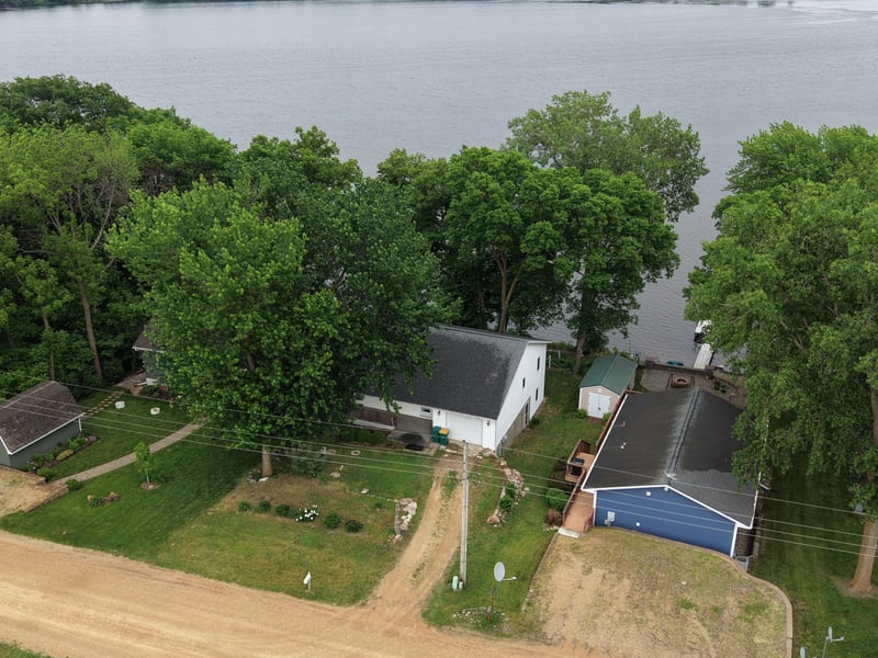 46039 Jefferson Lake Dr, Cleveland, MN 56017