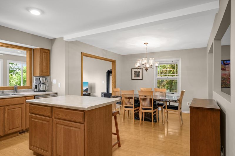 5337 Whiting Ave, Edina, MN 55439