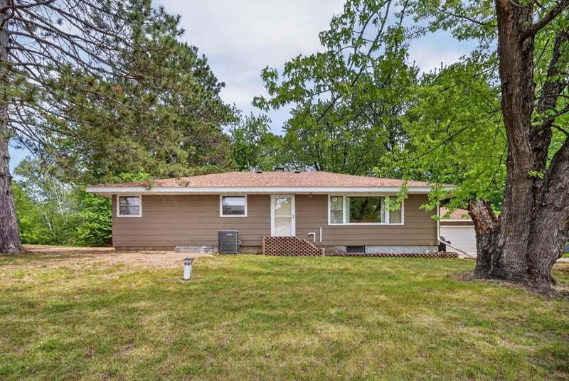 31356 2nd St, Pengilly, MN 55775