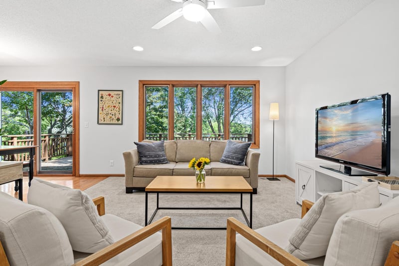 7816 W 103rd St, Bloomington, MN 55438