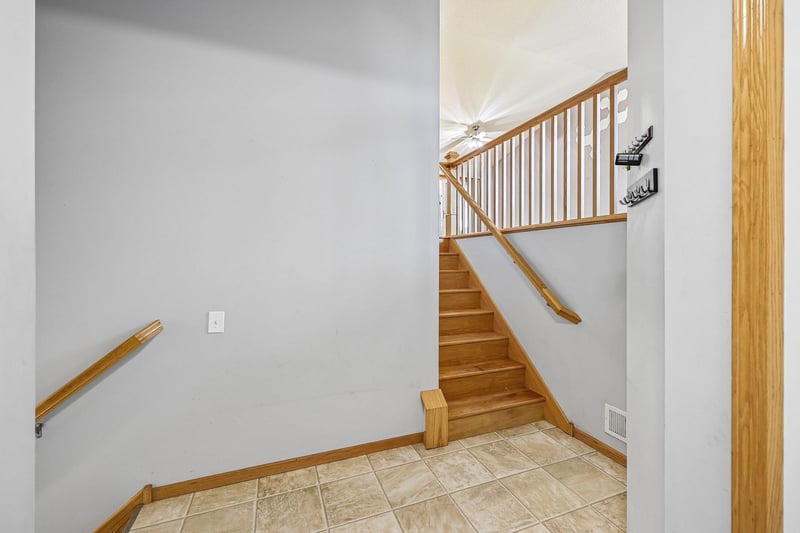 425 66th St SW, Waverly, MN 55390