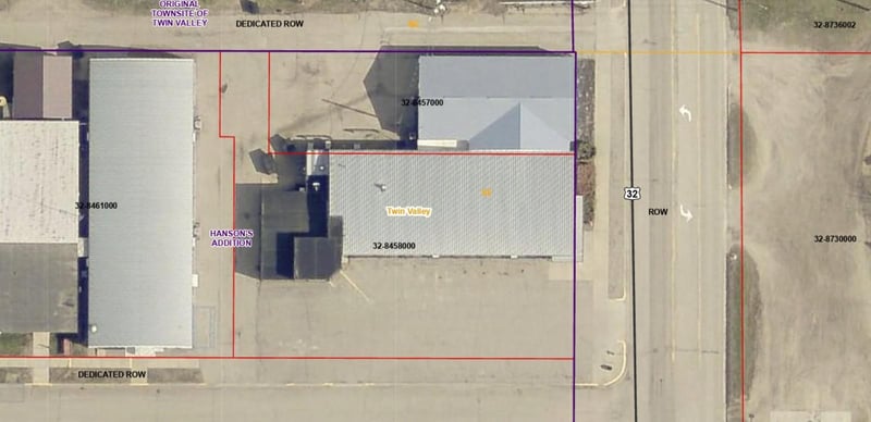 110 1st St SW, Twin Valley, MN 56584