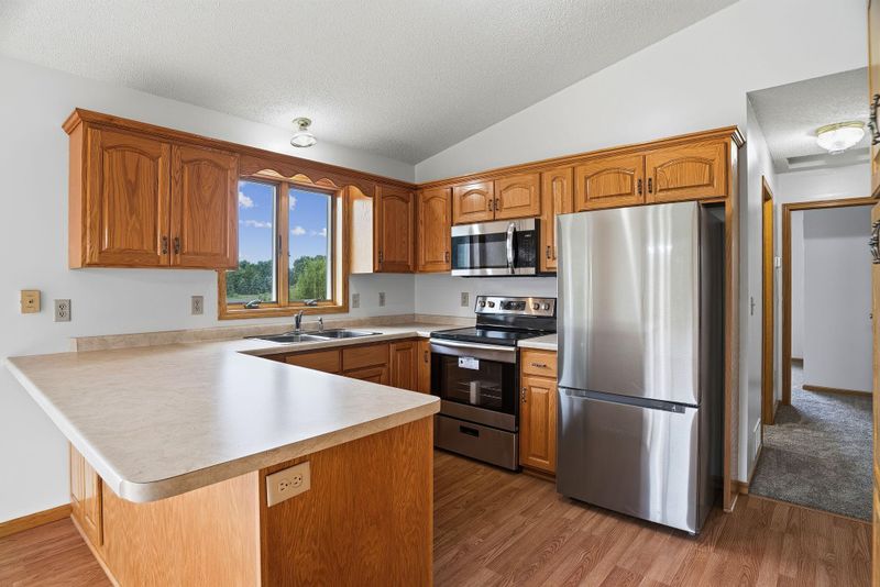 29648 142nd St, Princeton, MN 55371
