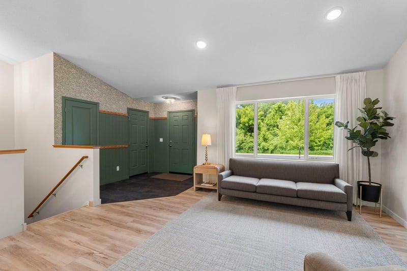 930 Breckenridge Ln, Montrose, MN 55363