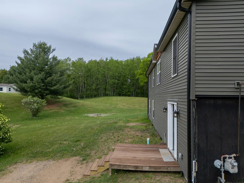 21705 Edwards Dr, Ironton, MN 56455