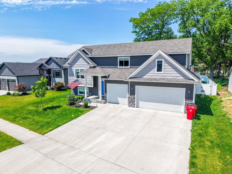 1505 14th Ave NE, Kasson, MN 55944