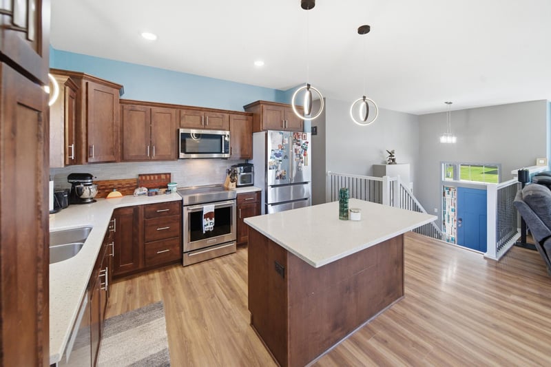 1505 14th Ave NE, Kasson, MN 55944