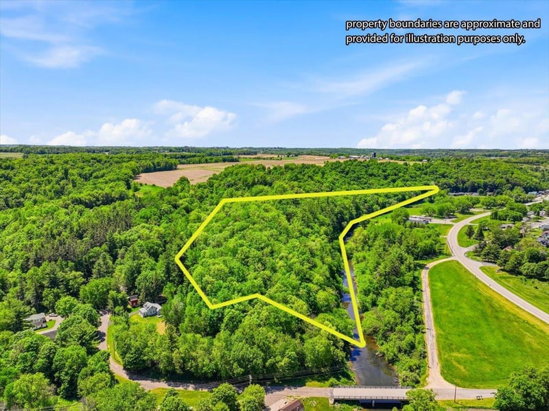 xxx Wagon Trail Rd, Spring Valley, WI 54767