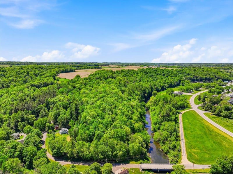 xxx Wagon Trail Rd, Spring Valley, WI 54767