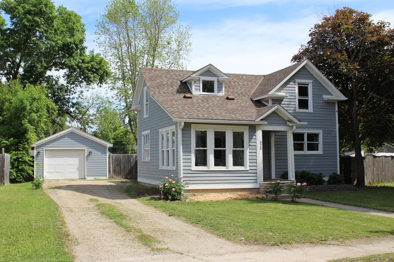 325 3rd St SE, Cokato, MN 55321