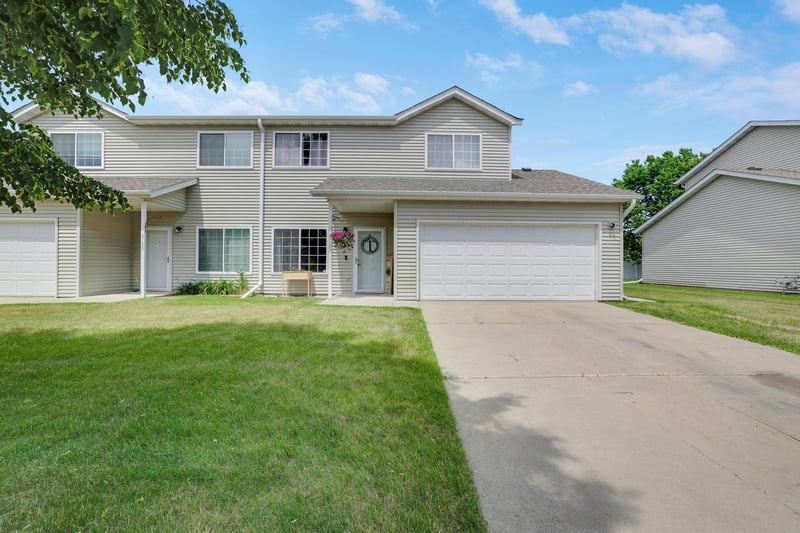 5133 Weatherstone Dr NW, Rochester, MN 55901